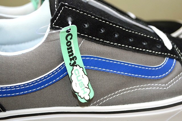 新品未使用 VANS バンズ comfycush OLD SKOOL コンフィクッシュ オールドスクール VN0A3WMA49M 定価9,900円 US9 27センチ ブラック ブルー_画像6