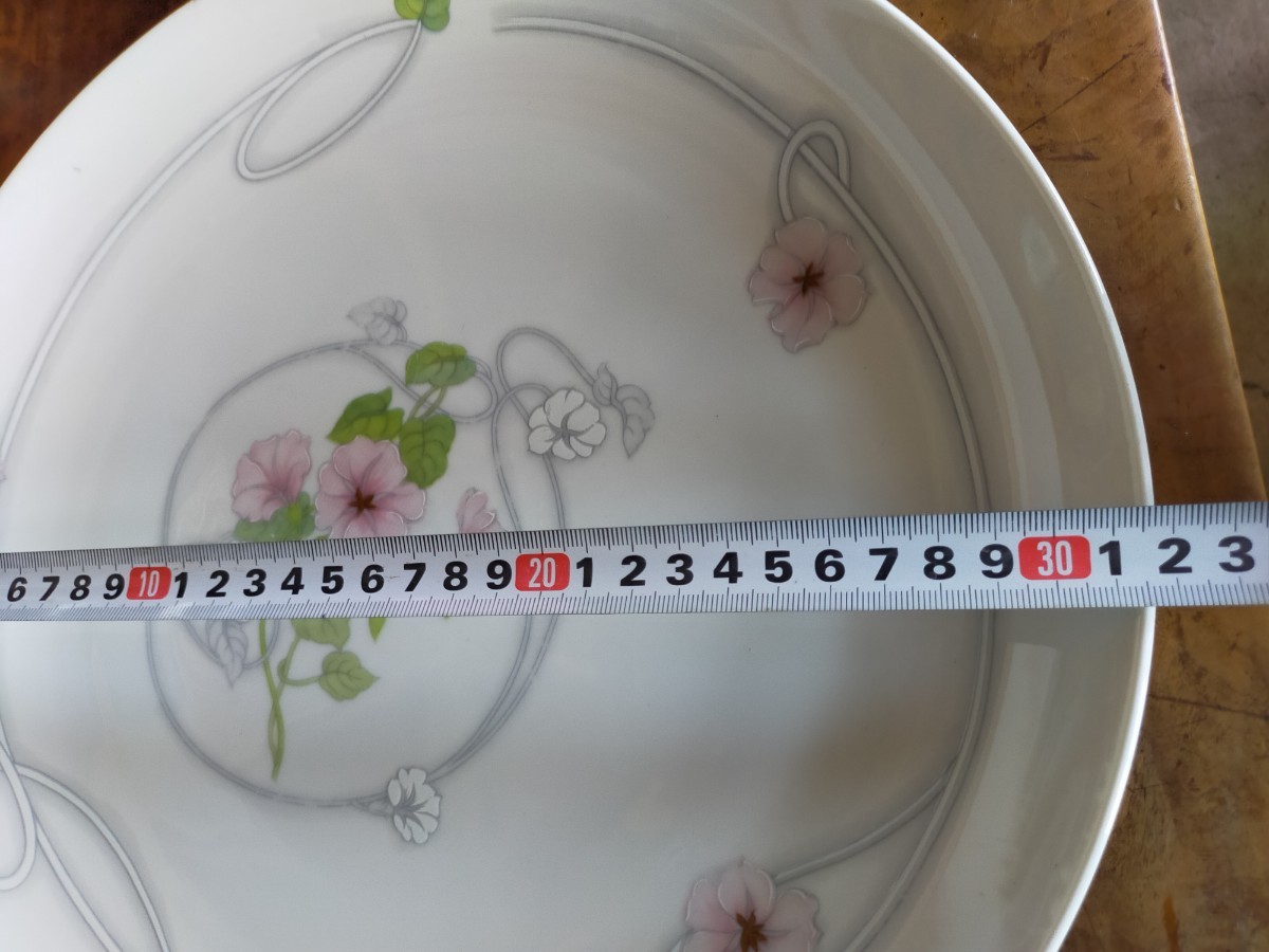 昭和レトロ　大皿　直径32cm　花柄　洋食器