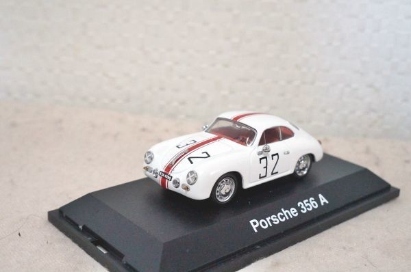 シュコー ポルシェ 356A クーペ 1/43 ミニカー 白_画像1