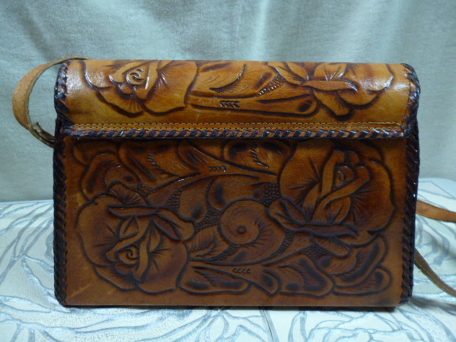  leather shoulder bag Mexico Western leather craft Carving Vintage 