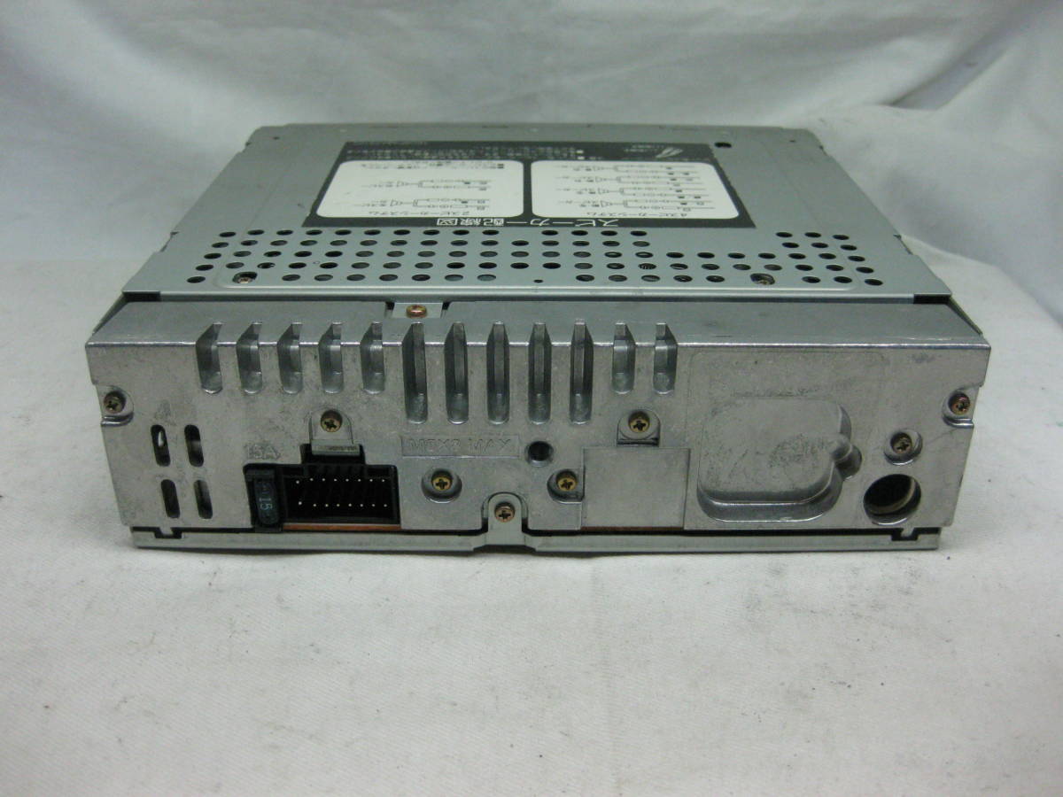 K-673　SANYO　サンヨー　CDF-R880　フロント AUX　1Dサイズ　CDデッキ　故障品_画像5