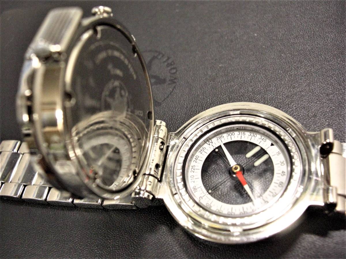  illusion. excellent article!100ps.@? limitated production! regular price approximately 25 ten thousand jpy . ultimate profit white titanium & ratchet type compass & Divers chronograph wristwatch Hunting World 