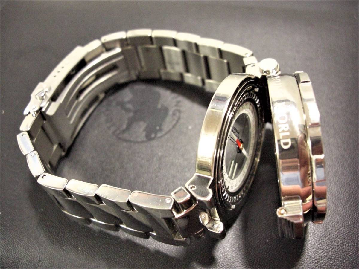  illusion. excellent article!100ps.@? limitated production! regular price approximately 25 ten thousand jpy . ultimate profit white titanium & ratchet type compass & Divers chronograph wristwatch Hunting World 