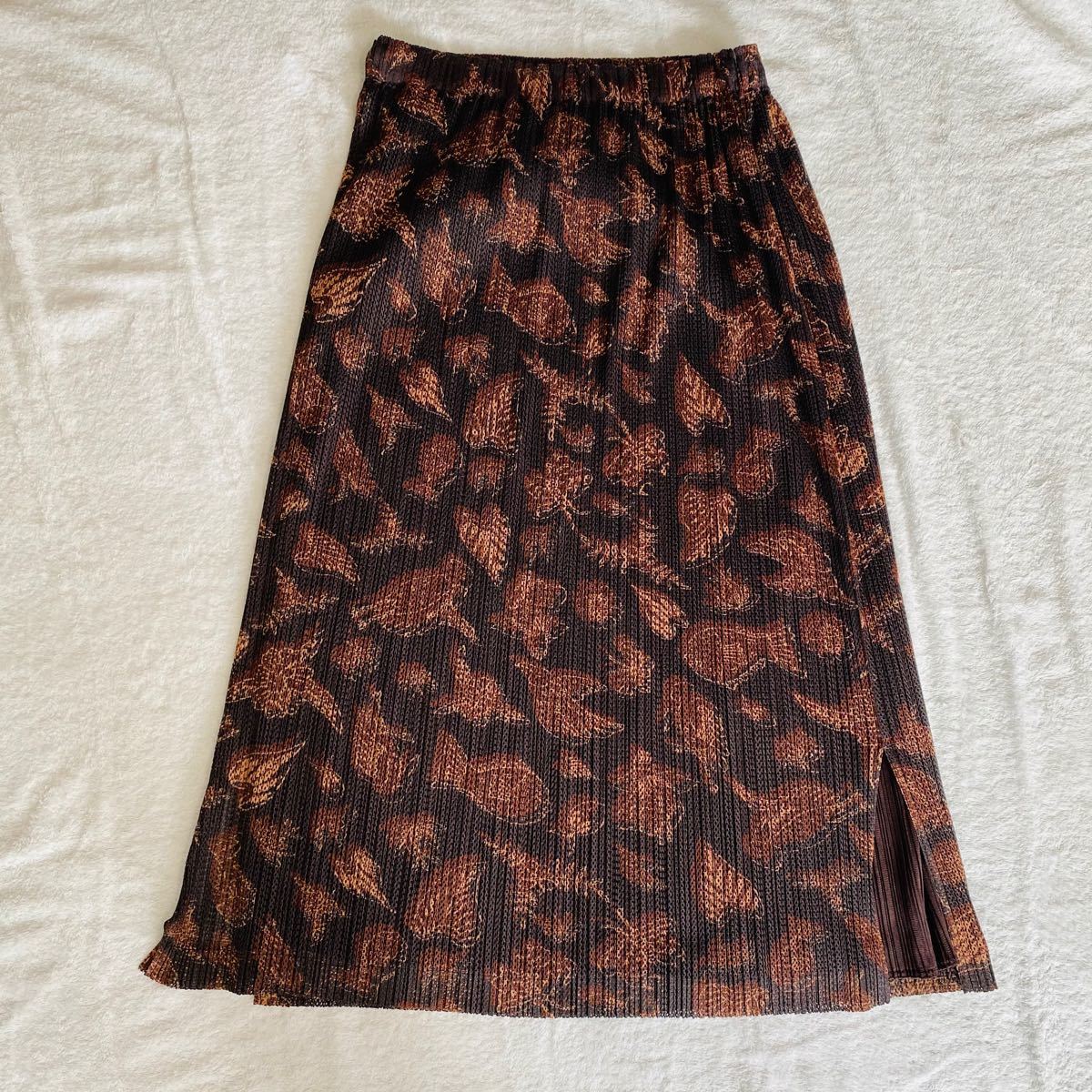 美品】PLEATS PLEASE 総柄ロングスカート サイズ3(L相当) 鳥柄|PayPay