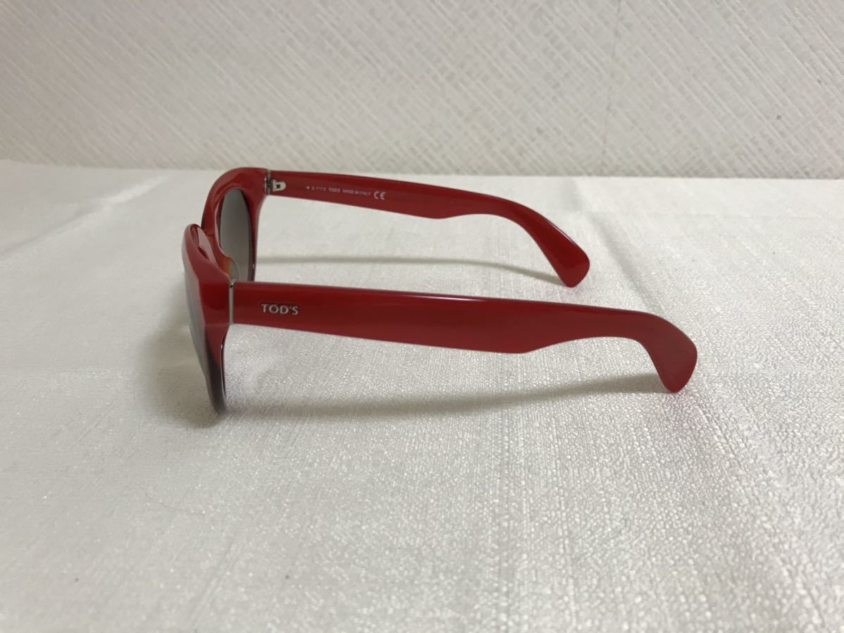 新しく着き 新品同様本物トッズTODSサングラスメガネ眼鏡旅行トラベル