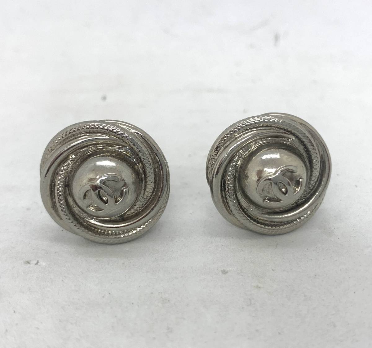 ヴィンテージ良品☆CHANEL シャネル 97A ココマーク ラウンド