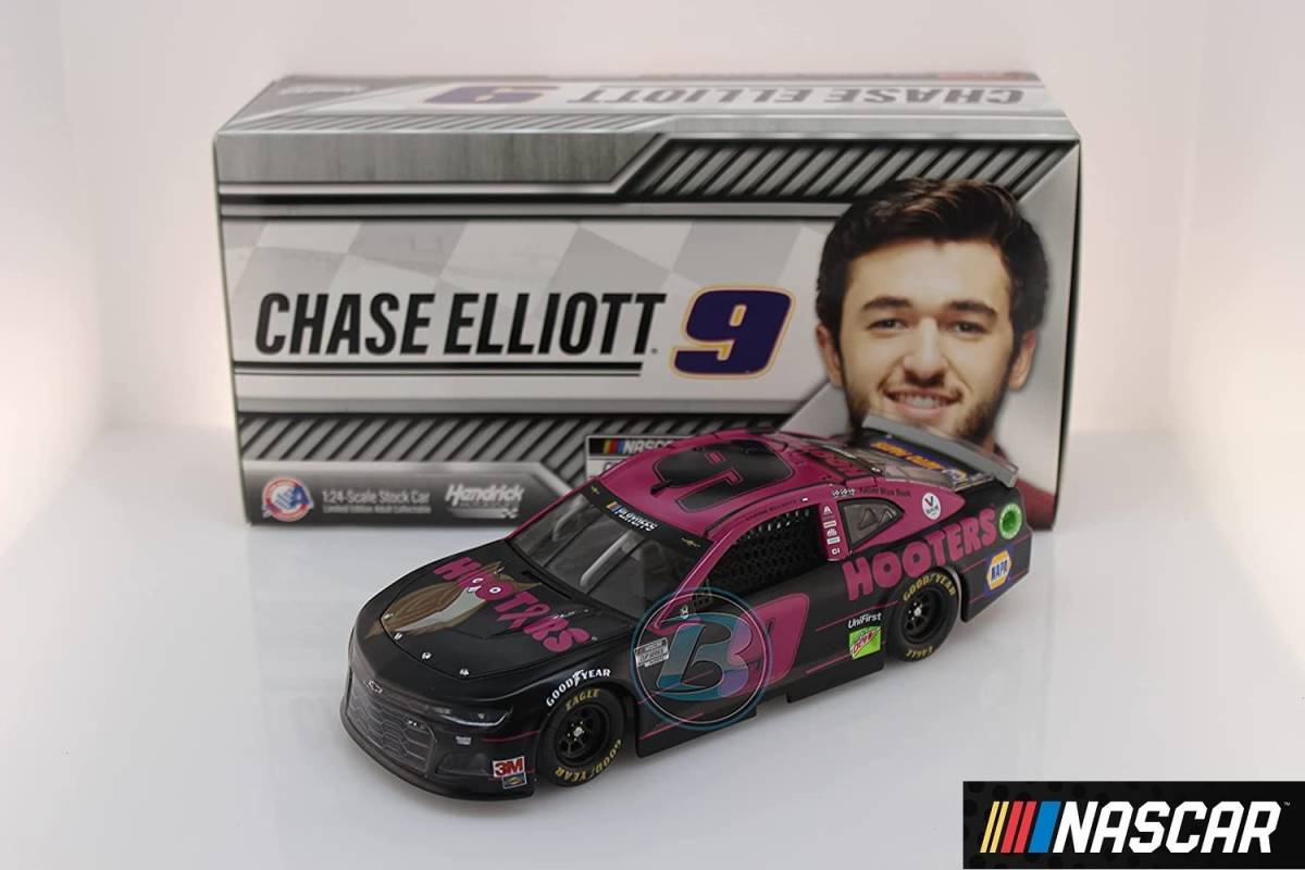 ＜新品・日本未発売品＞　NASCAR　CHASE ELLIOTT ♯9 Hooters Give A Hoot 2020　シボレー カマロ ZL1 リミテッドエディション　1/24サイズ