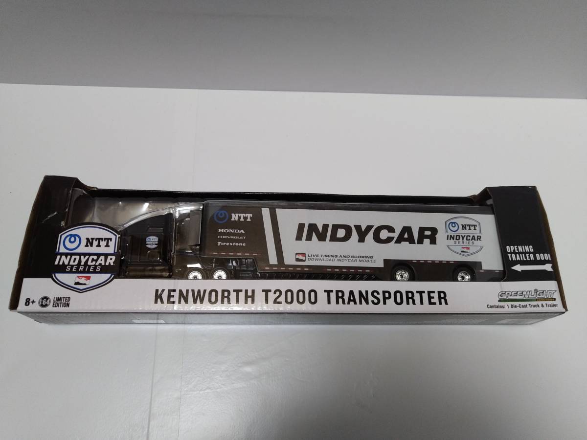 ＜新品・未開封・日本未発売品＞　グリーンライト　INDYCAR ケンワース T2000 トランスポーター　1/64サイズ_画像2