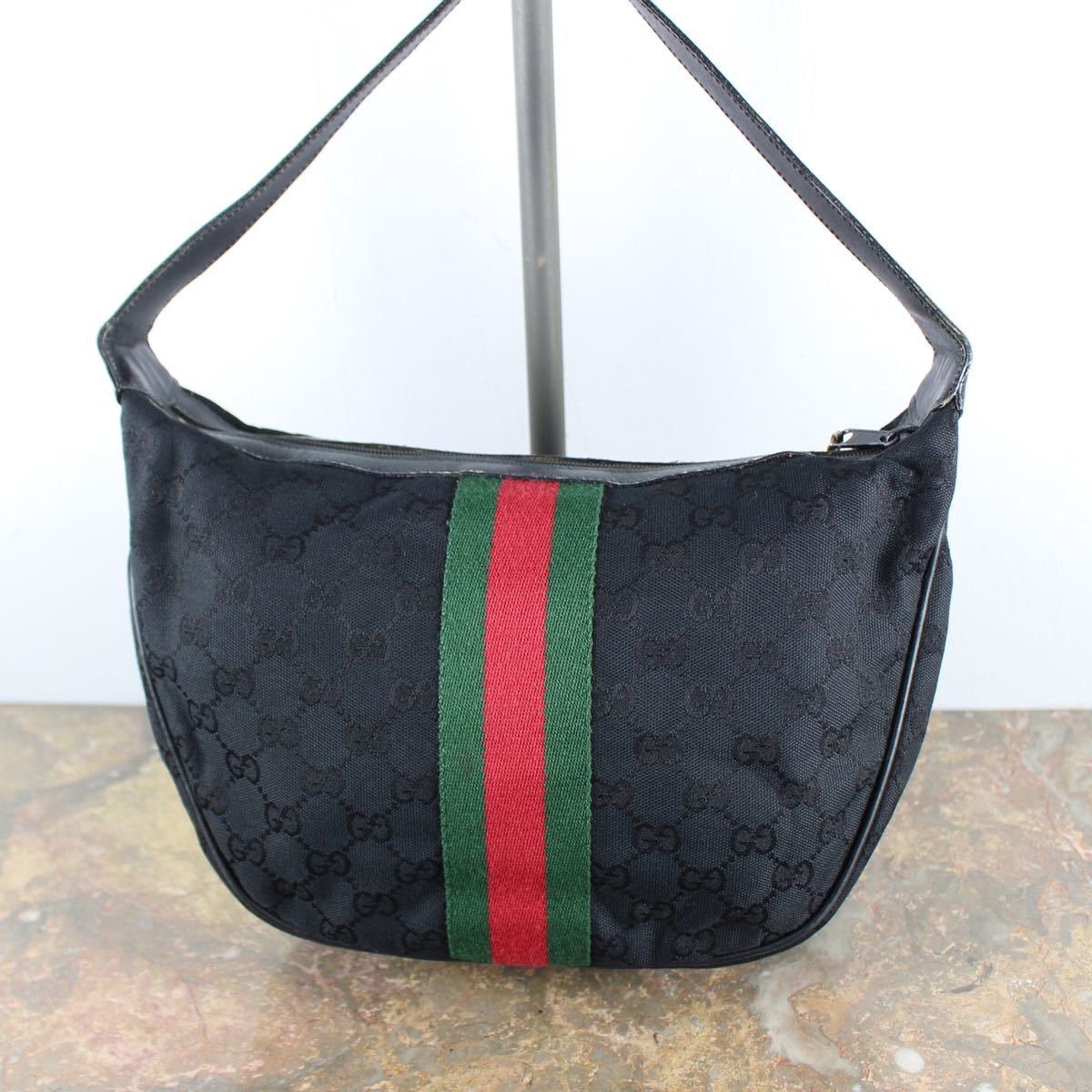 OLD GUCCI GG PATTERNED SHERRY LINE SHOULDER BAG MADE IN ITALY/オールドグッチGG柄シェリーラインショルダーバッグ_画像4