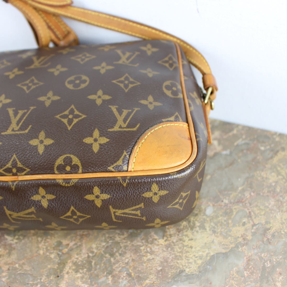 LOUIS VUITTON M51272 MB0044 MONOGRAM PATTERNED SHOULDER BAG MADE IN FRANCE/ルイヴィトントロカデロモノグラム柄ショルダーバッグ_画像5