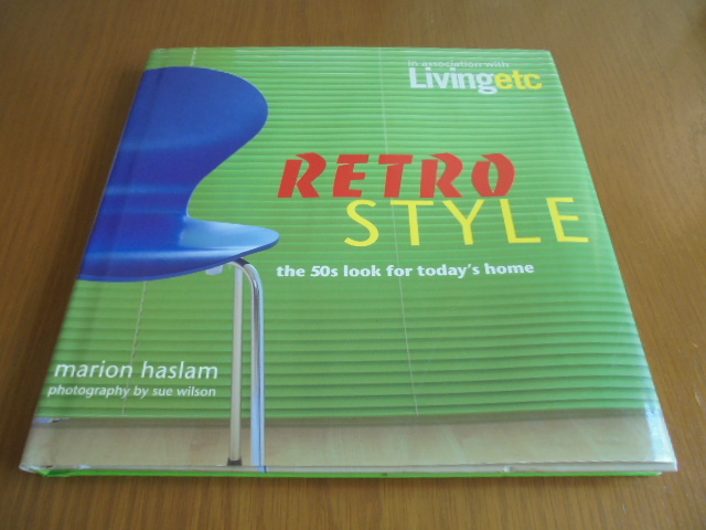 洋書Retro Style　レトロスタイルインテリア　50年代スタイル　素材　パターン　クラシック　家具　キッチン　ファブリック　_画像1