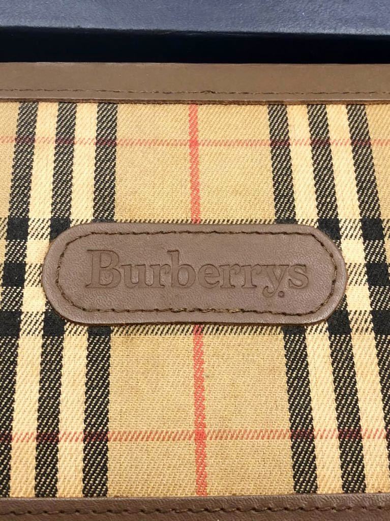 バーバリー　小物入れ　ブラウン　極美品　マルチケース　BURBERRY 財布　箱　コインケース 時計