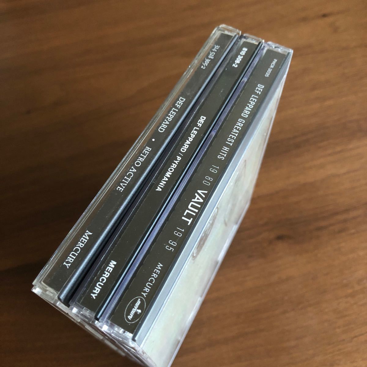 デフレパードグレイテストヒッツ （レッド） デフレパード　DEF LEPPARD CD 3枚セット