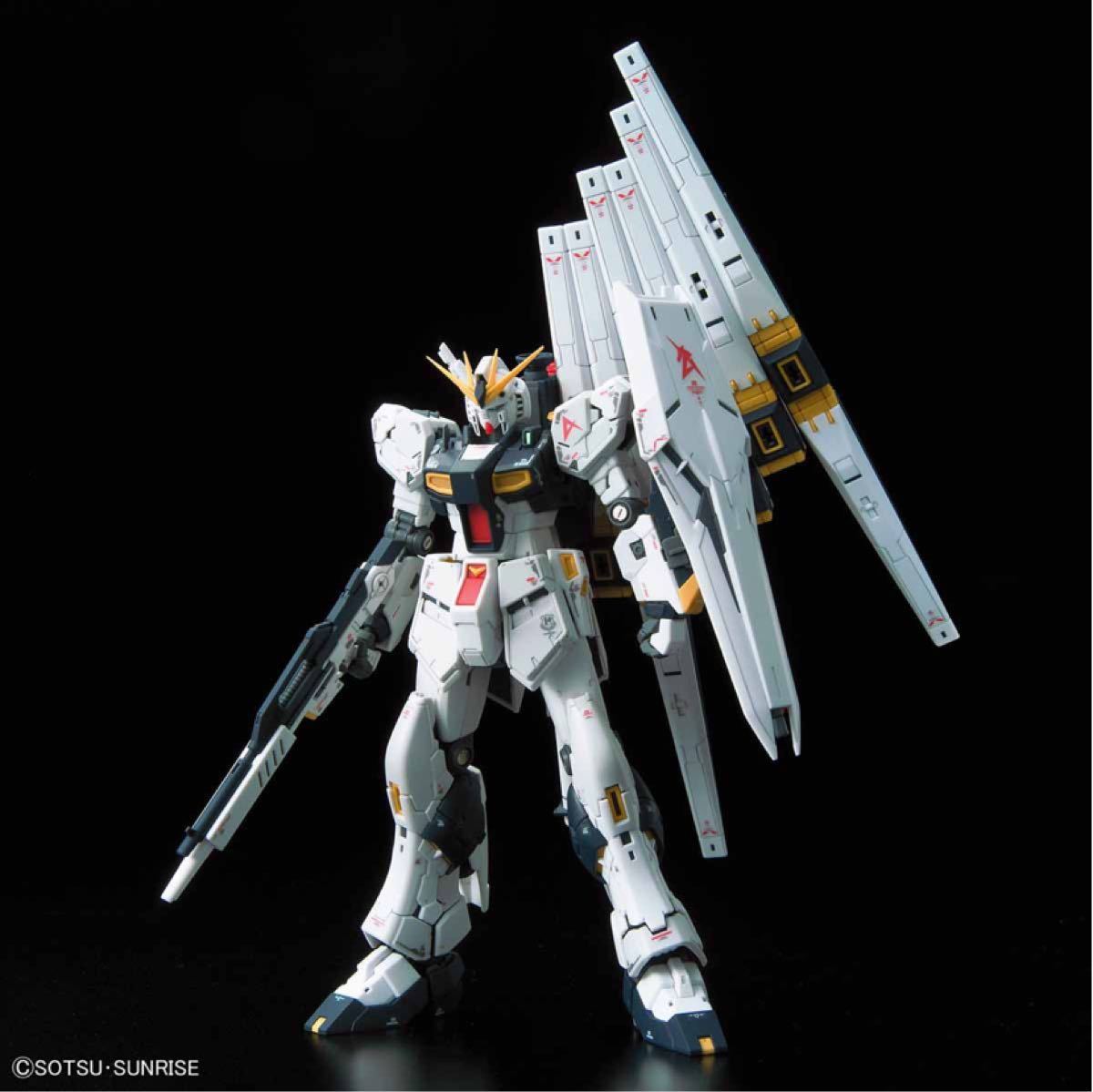 2個セット νガンダム と サザビー (1/144スケール リアル 2個セット νガンダム と サザビー (1/144スケール リアル