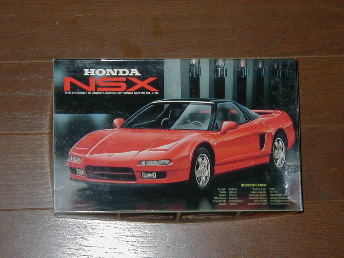 ROSSO ロッソ 1/43 ホンダNSX 左ハンドル仕様 CAM6 HONDA NSX ROSSO ロッソ 1/43 ホンダNSX 左ハンドル仕様 CAM6 HONDA NSX