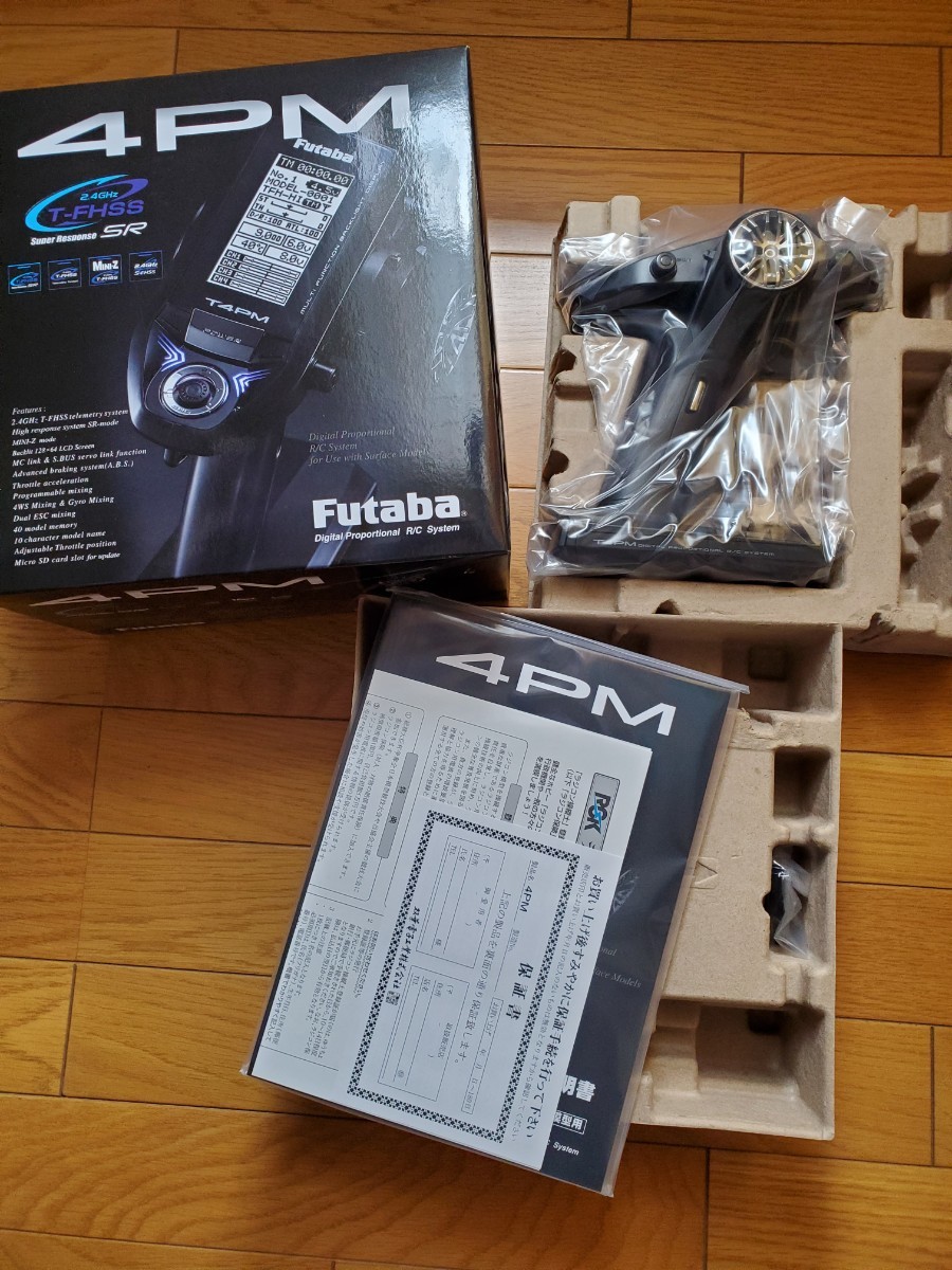 フタバ　4PM 送信機　2.4GHz  T-FHSS　未使用　 Futaba 　双葉 　フタバプロポ