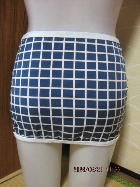 新品 サイドファスナー タイトミニスカートです!_画像3