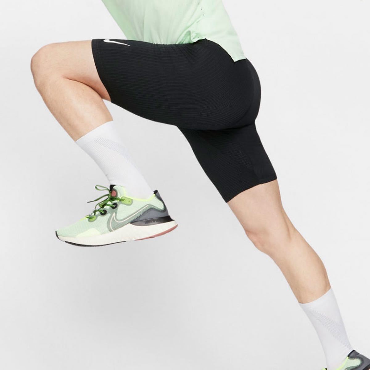 Nike エアロスイフト　ショートレギンス　ショートスパッツ