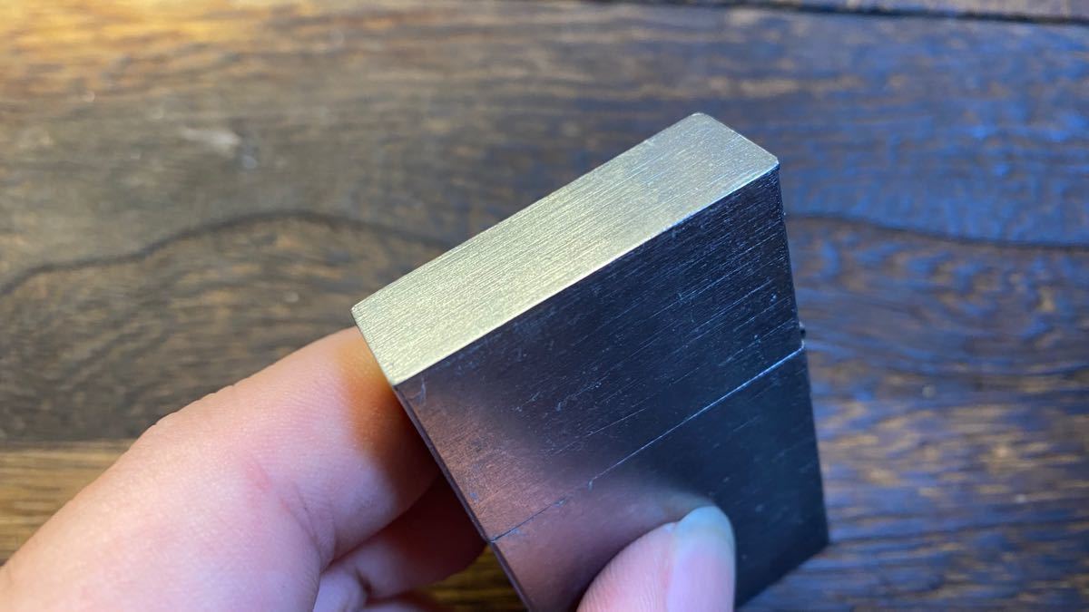 Zippo 1932 Replica 2nd Release シャープ無地シンプルでゴツい