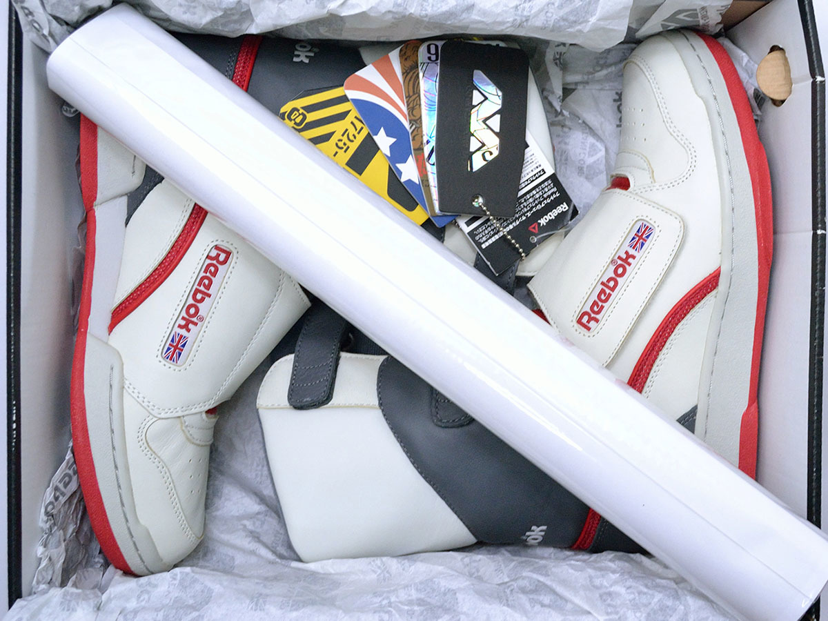 国内正規品 新品未使用 【世界426足限定】 REEBOK ALIEN STOMPER 国内正規品 新品未使用 【世界426足限定】 REEBOK ALIEN STOMPER