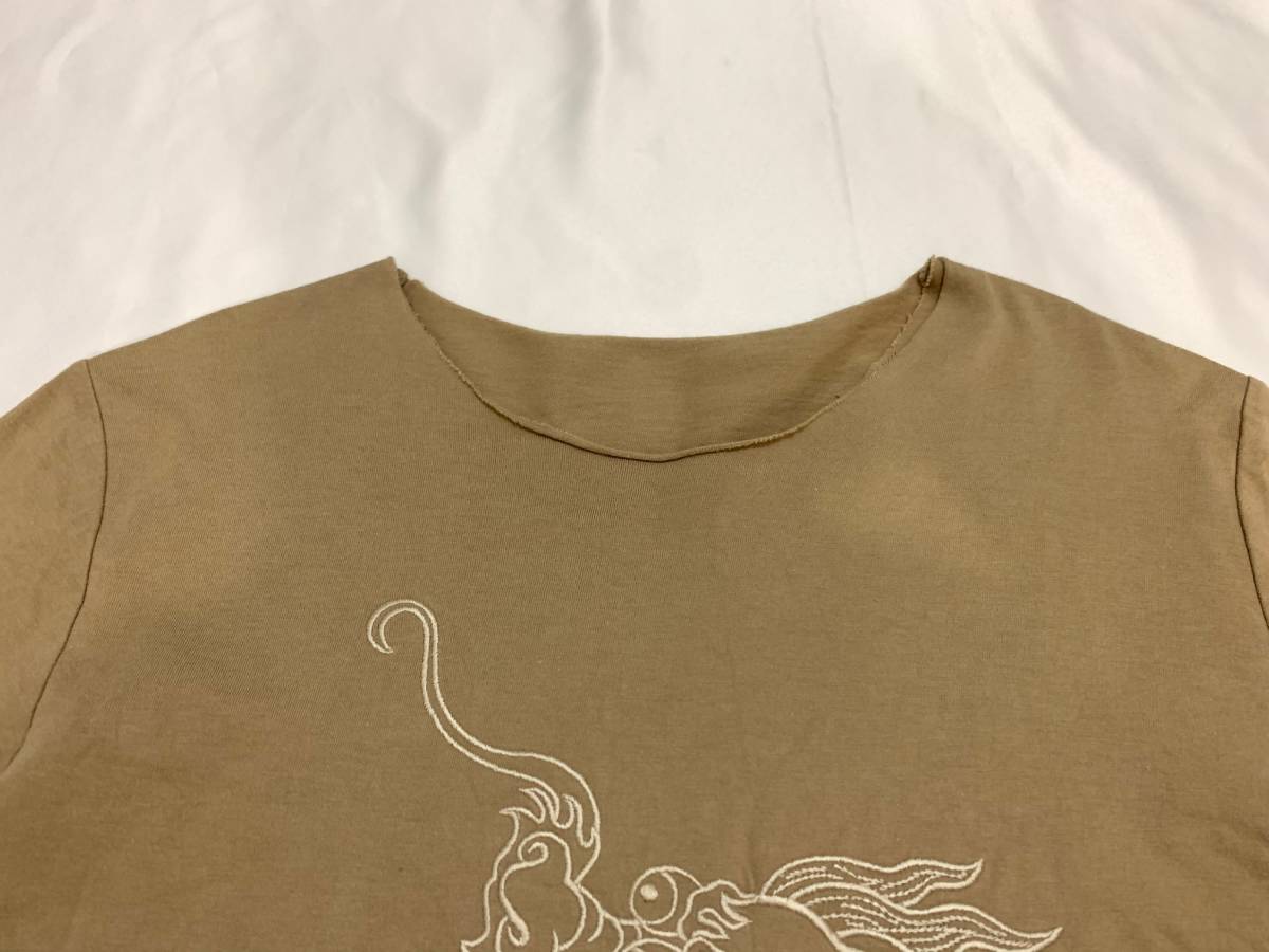 vivienne tam ヴィヴィアンタム　ドラゴン　dragon 龍　トップス　カットソー　Tシャツ　ライトブラウン　刺繍