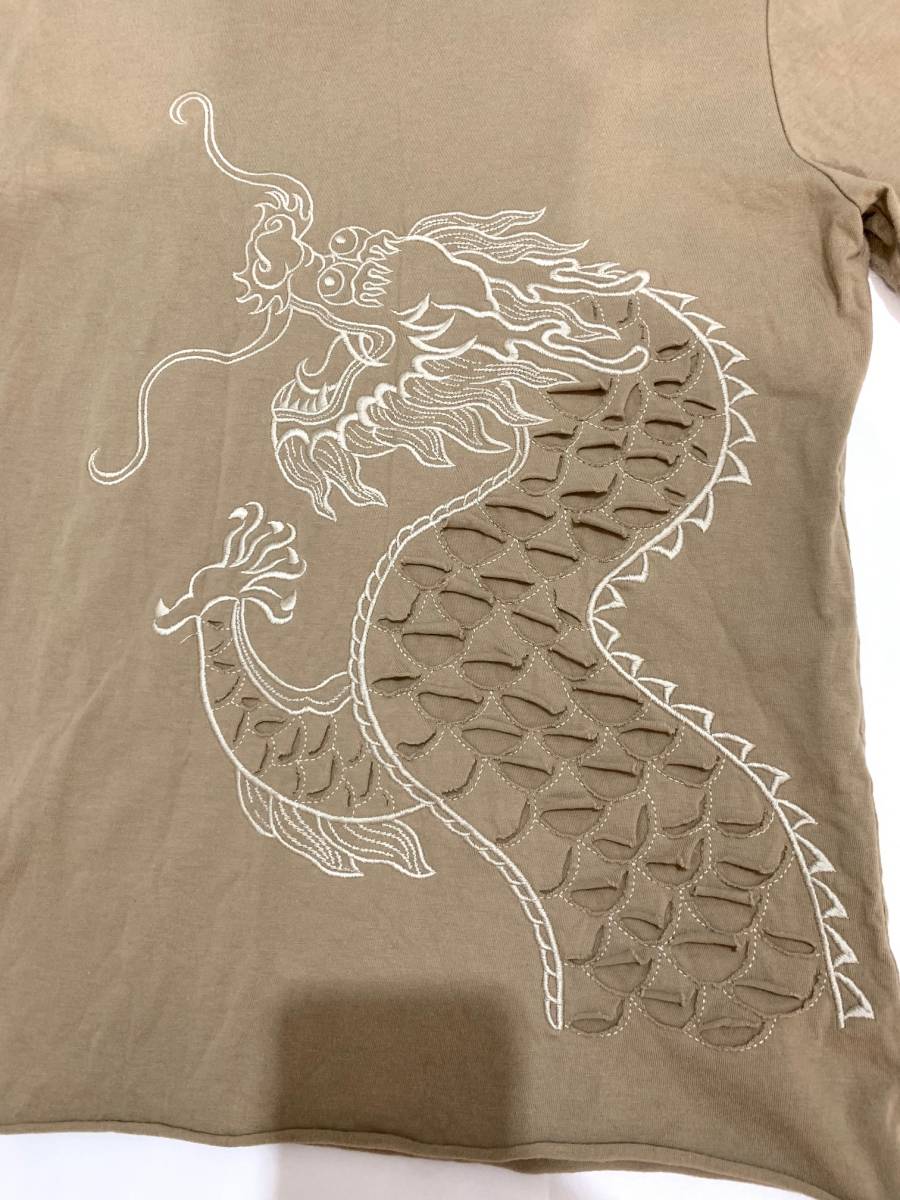 vivienne tam ヴィヴィアンタム　ドラゴン　dragon 龍　トップス　カットソー　Tシャツ　ライトブラウン　刺繍
