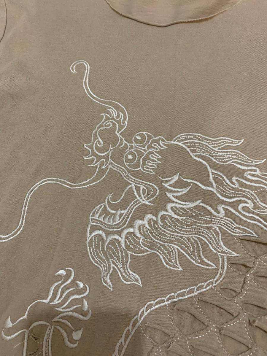 vivienne tam ヴィヴィアンタム　ドラゴン　dragon 龍　トップス　カットソー　Tシャツ　ライトブラウン　刺繍