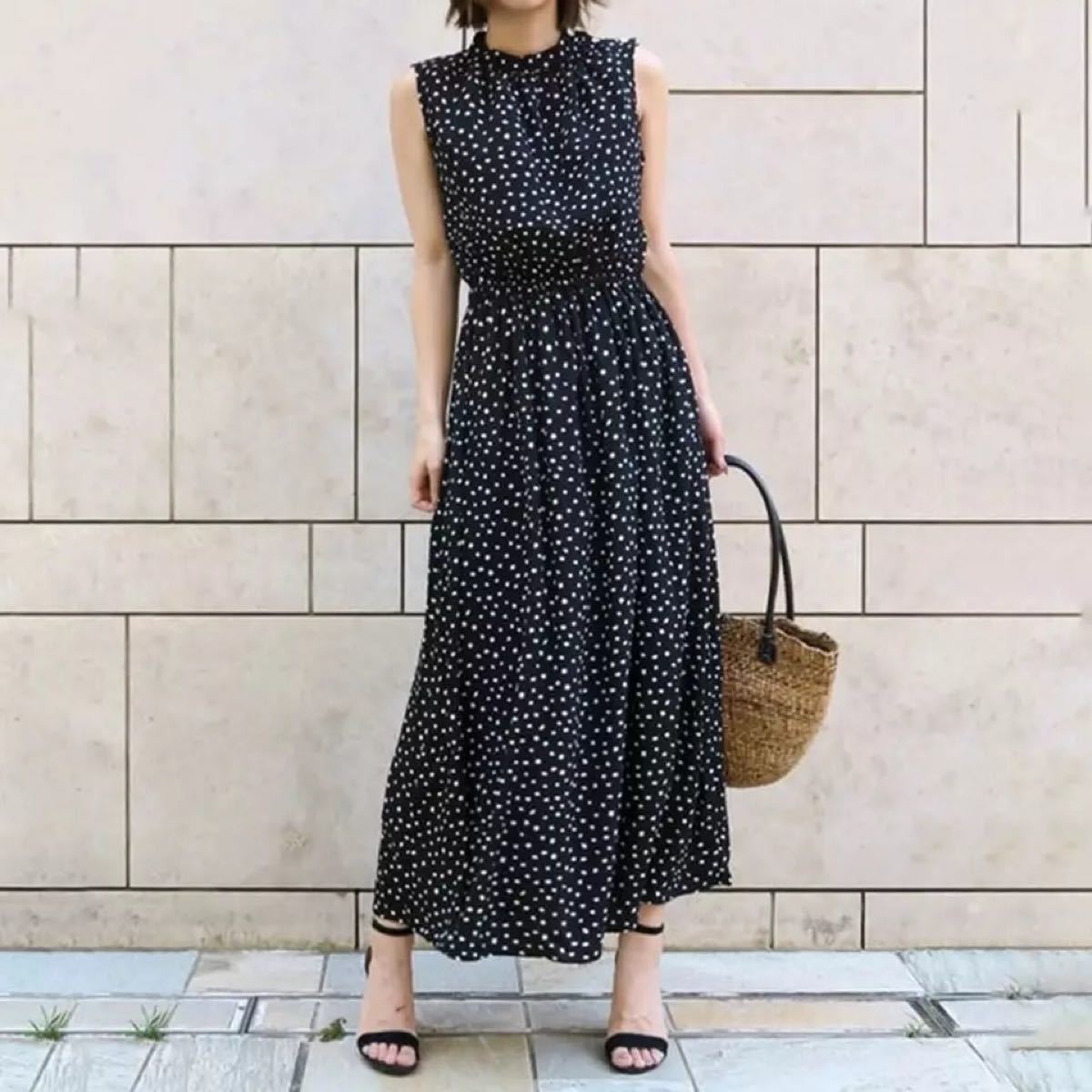 ワンピース ノースリーブ ロング丈 ドット 水玉 グレー ブラック マキシ丈 ドット柄 フレア ロングワンピース ノースリーブ