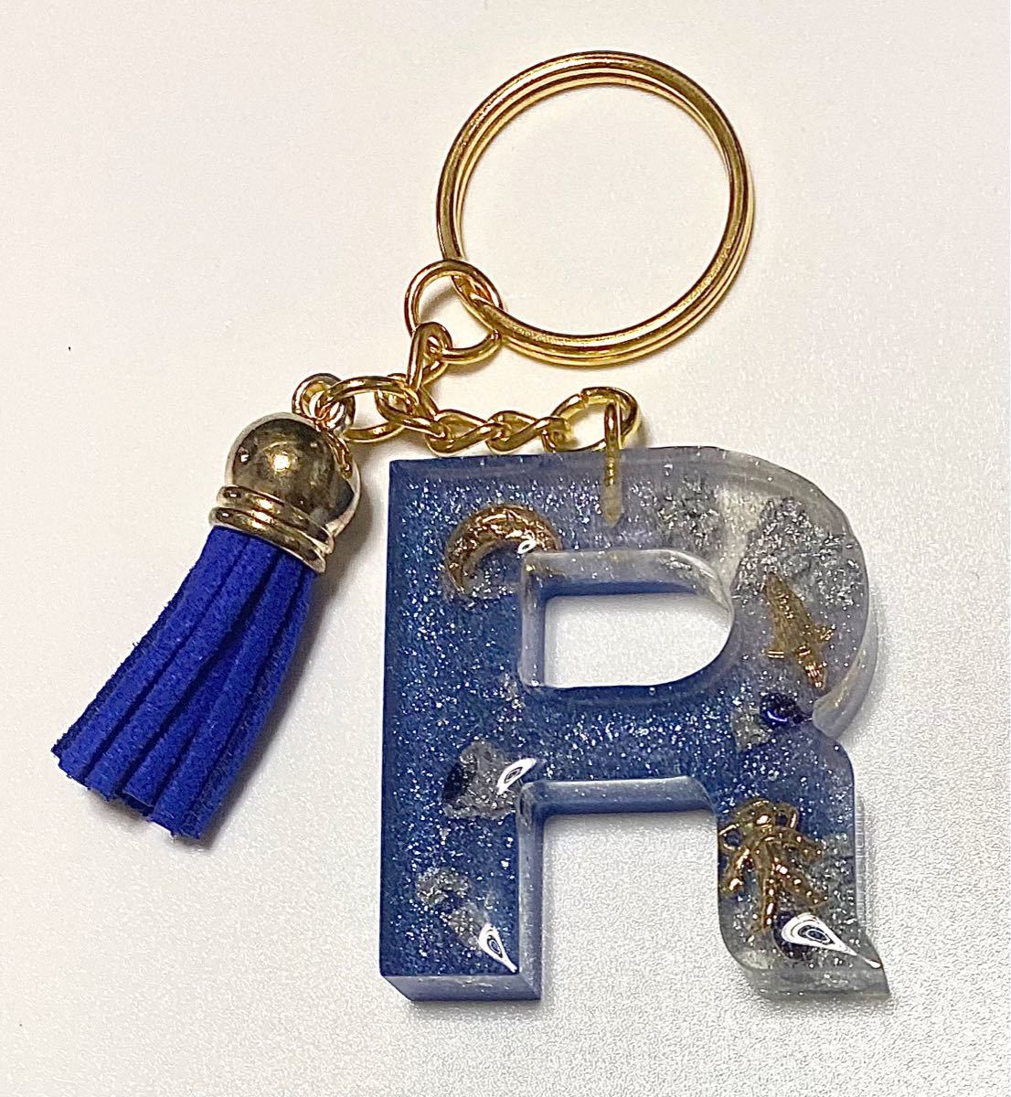 イニシャルキーホルダーR#レジン#ハンドメイド