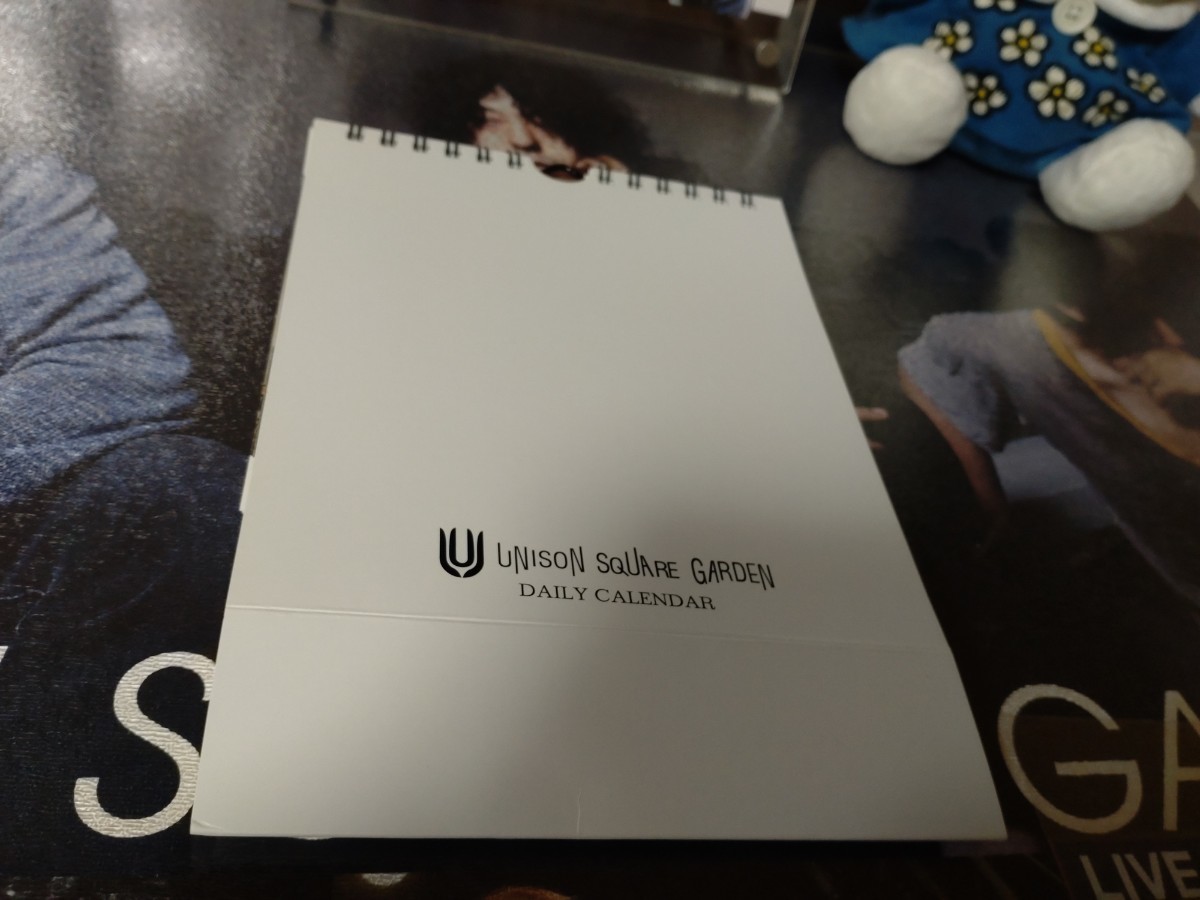 【希少】UNISON SQUARE GARDEN 卓上カレンダー 希少】UNISON SQUARE GARDEN 卓上カレンダー(UNISON SQUARE