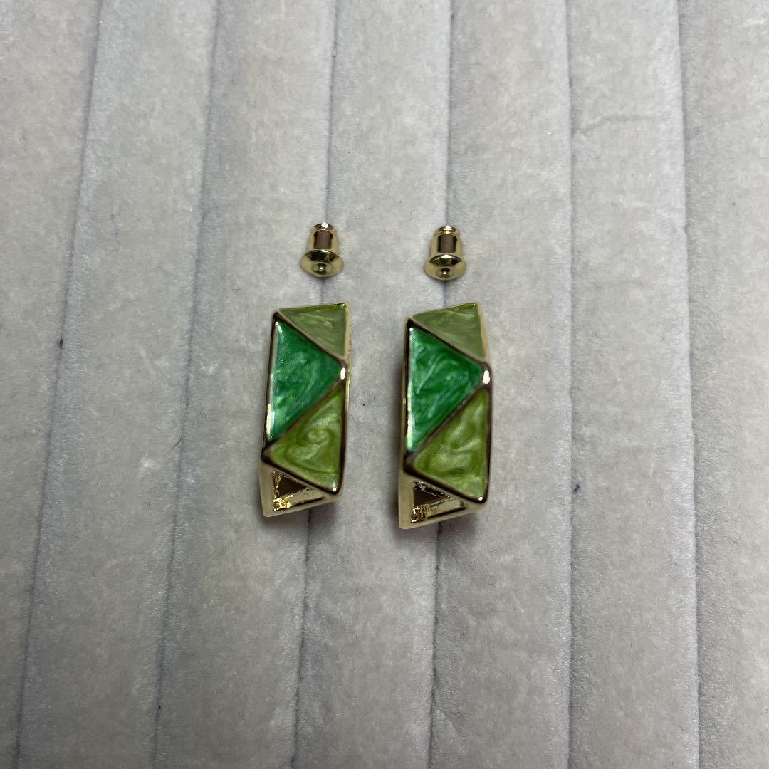 ピアス フープピアス レディース ゴールド×グリーン 緑 韓国