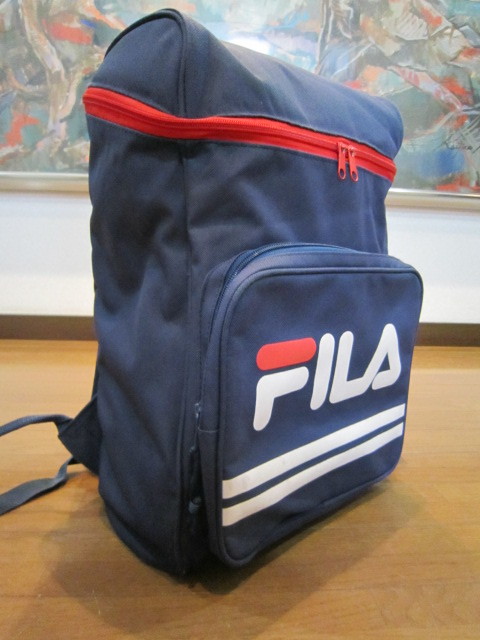 FILA フィラ スポーツ　機能性バツグン トラベルバッグ　ショルダーバッグ ボストンバッグ　リュックサック　デイバッグ　C３４_画像3