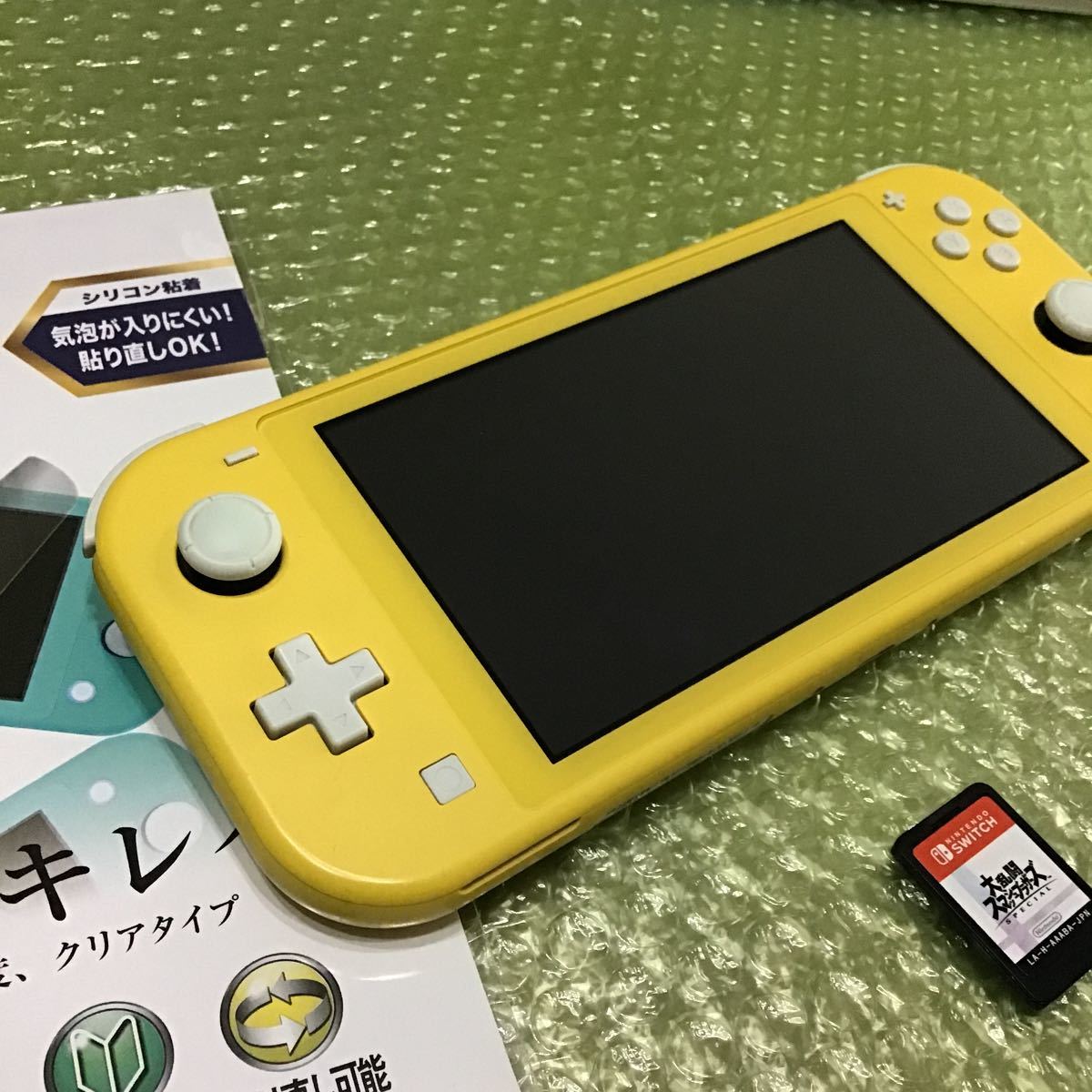 ニンテンドースイッチライト Switch lite 本体 + 純正AC ニンテンドースイッチライト Switch lite 本体 + 純正AC