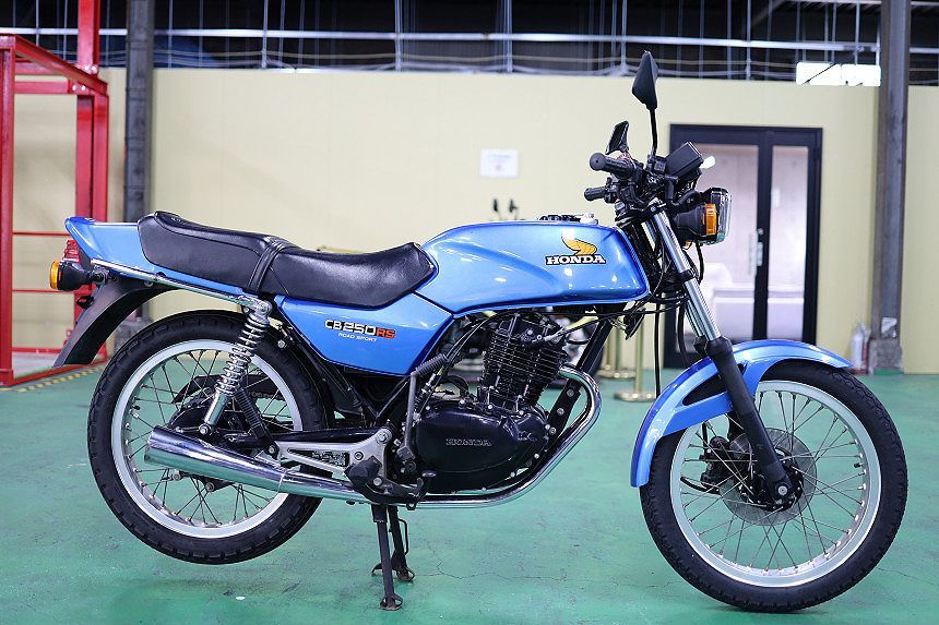 1980年/極上車！CB250RS/フルノーマル/オリジナル/エンジン載せ替え無し/コーションラベル/オリジナルペイント/実走行9000Km/国内物/希少車_080-9732-6810/関山迄お問い合わせ下さい。