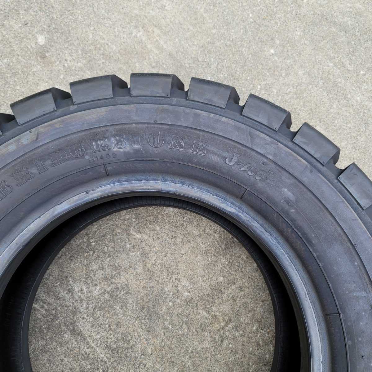 28×9-15 12P 新品2本セット BS リフト-