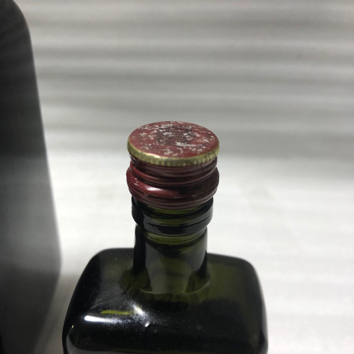 120-4 古酒 50年前の特級ニッカグランド700ml 43%液面低下少し 120-4 古酒 50年前の特級ニッカグランド700ml 43%液面低下少し