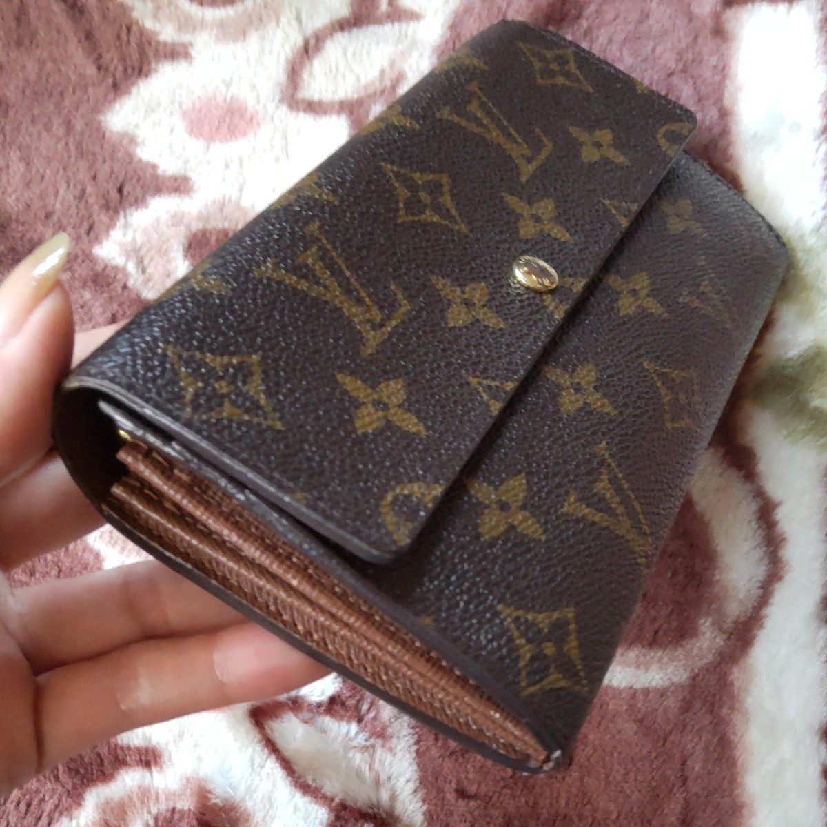 ルイヴィトン Louis Vuitton 長財布 モノグラム ポルトフォイユ・サラ