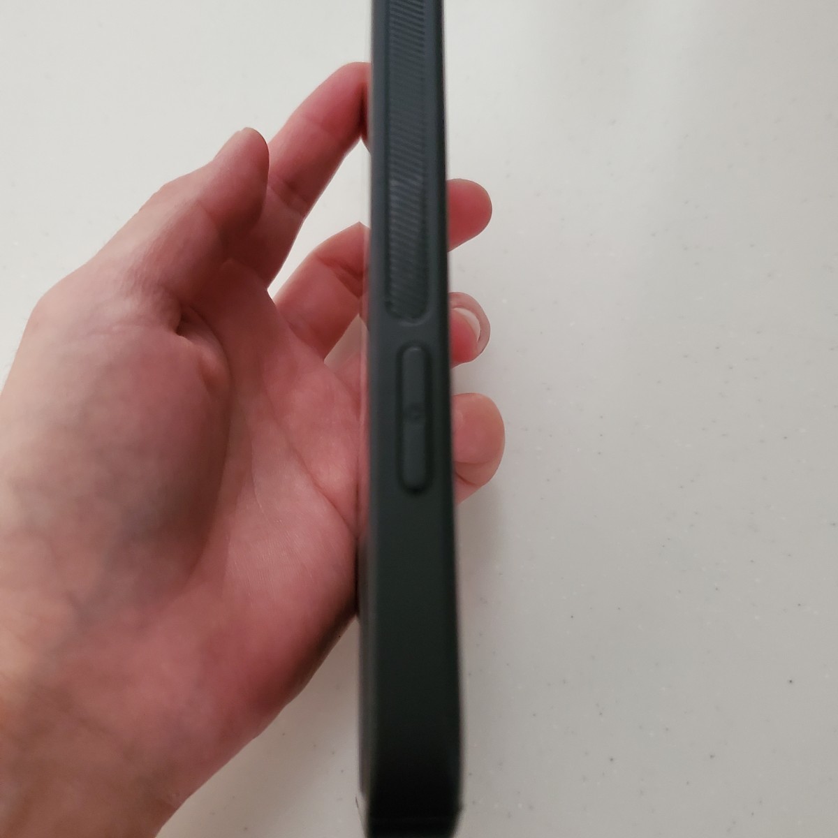 iPhone12 12pro ケース　ハードケース　ブラック　ナイキ