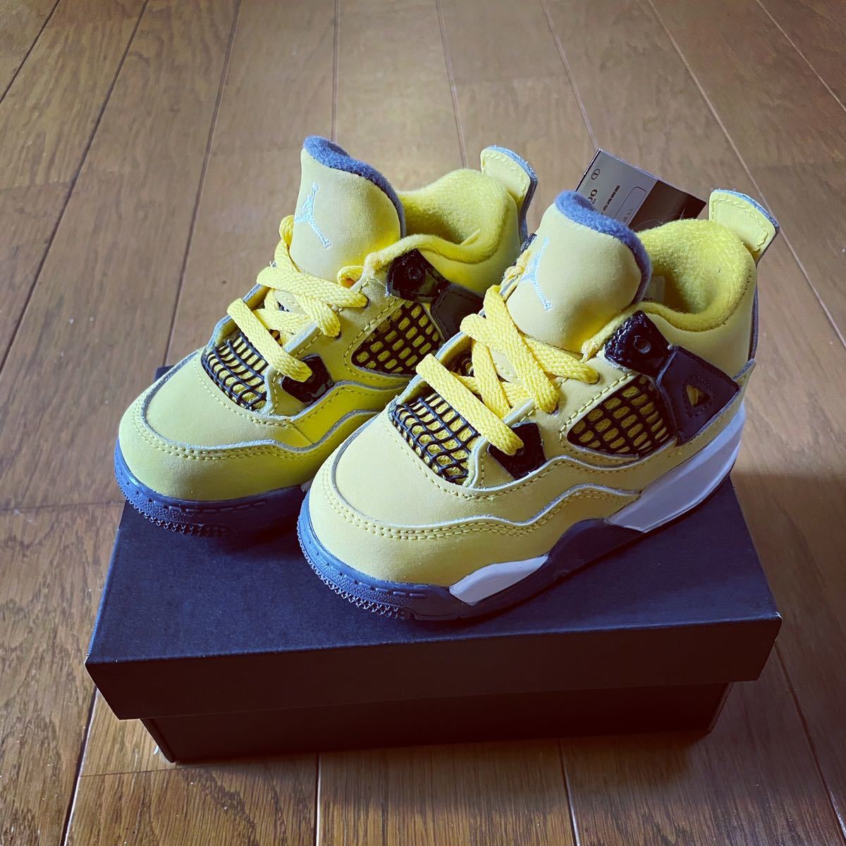 12cm～ 12cm NIKE TD AIR JORDAN 4 TOUR YELLOW