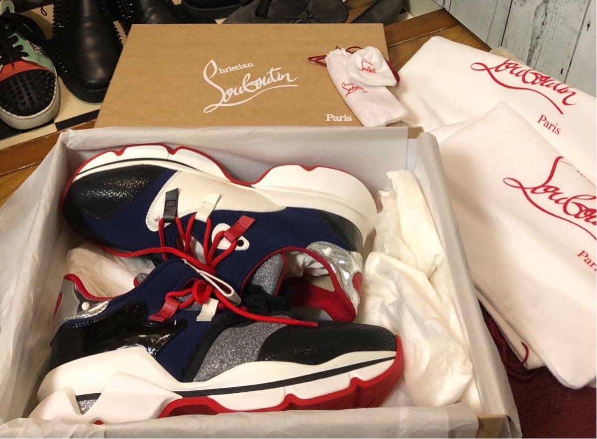 新品未使用♪国内正規品 クリスチャンルブタン Christian Louboutin