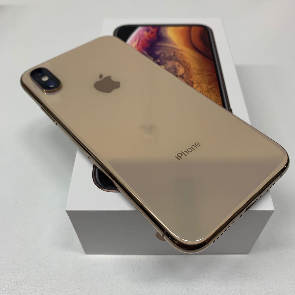 SIMフリー iPhone XS 64GB Gold バッテリー87% 極美品 <元箱+ SIMフリー iPhone XS 64GB Gold バッテリー87% 極美品 <元箱+