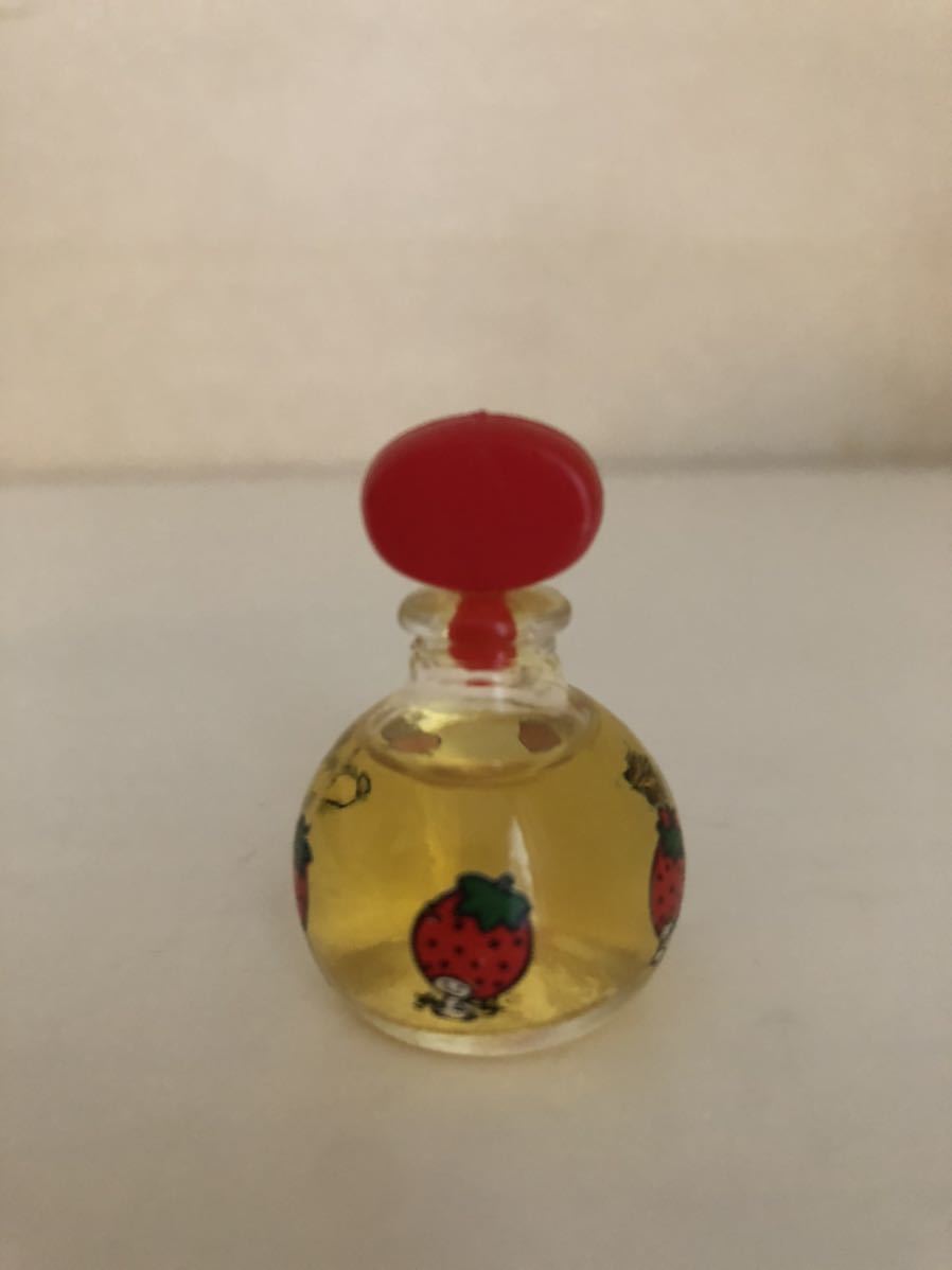 いちごの王さま ストロベリーキング 香水 パフューム レトロ サンリオ 1976
