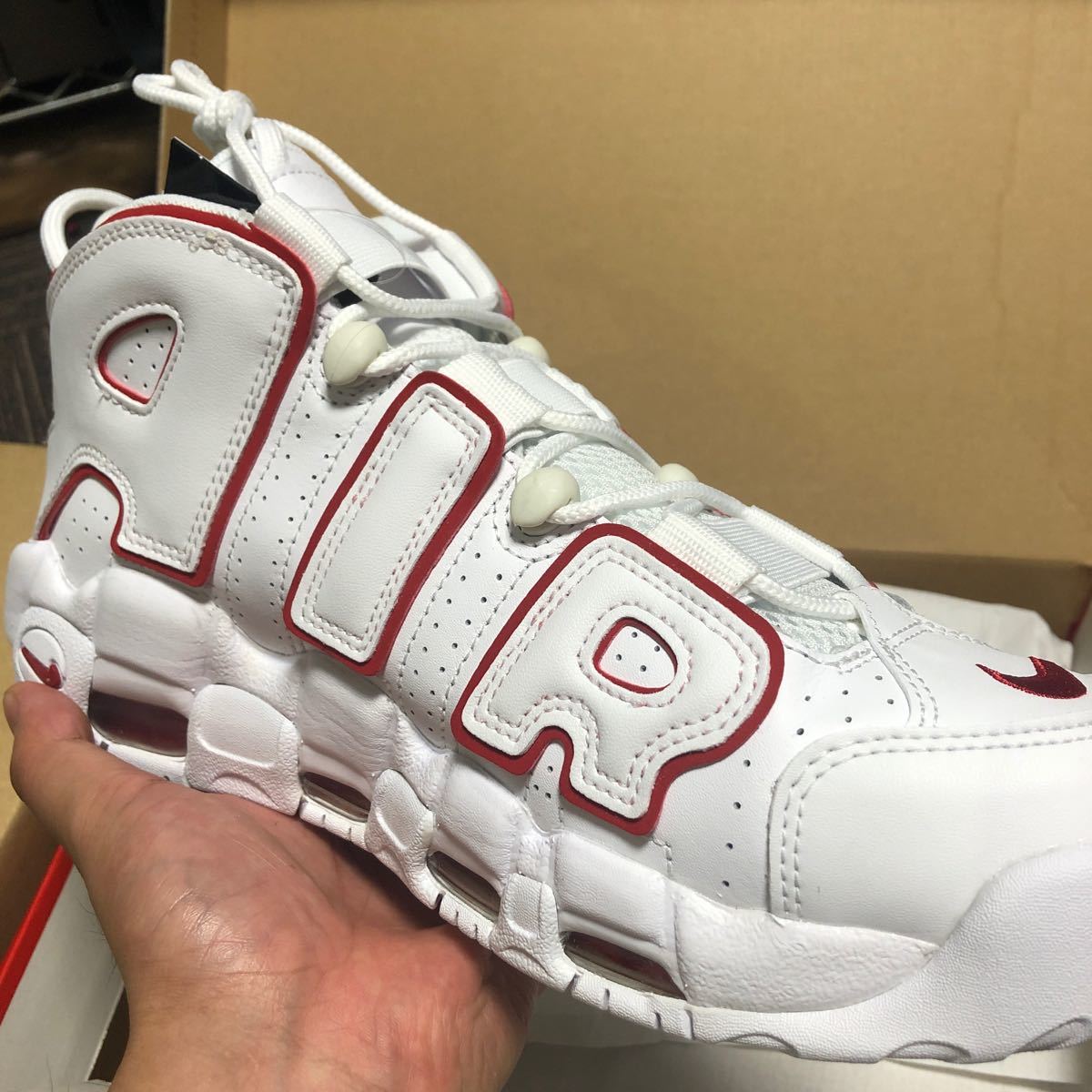 UPTEMPO NIKE MORE エアモアアップテンポ モアテン ナイキエアモアアップテンポ WHITE ナイキモアテン レッド