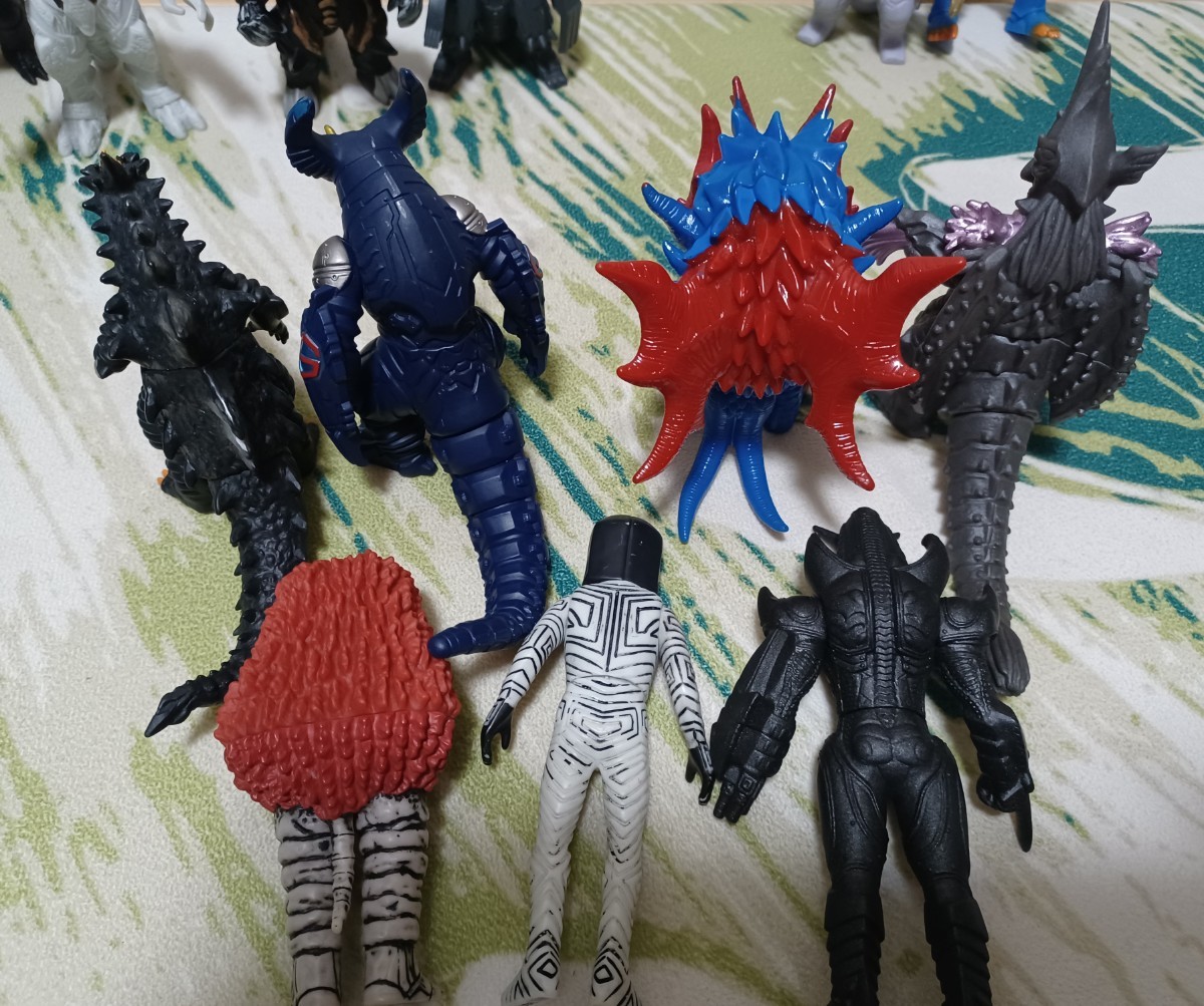 ウルトラマン 怪獣 ソフビ 27体|Yahoo!フリマ(旧PayPayフリマ) ウルトラマン 怪獣 ソフビ 27体|Yahoo!フリマ(旧PayPayフリマ)
