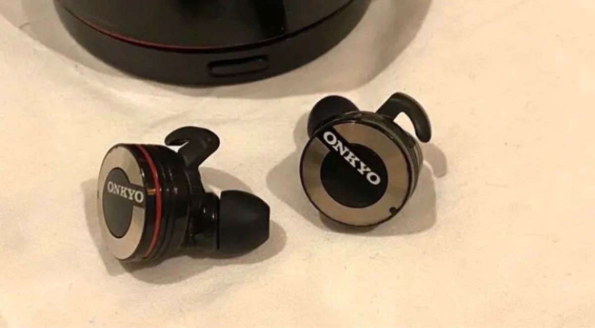 本日限定値下げ!使用時間約3時間】ONKYO ワイヤレスイヤホン W800BT