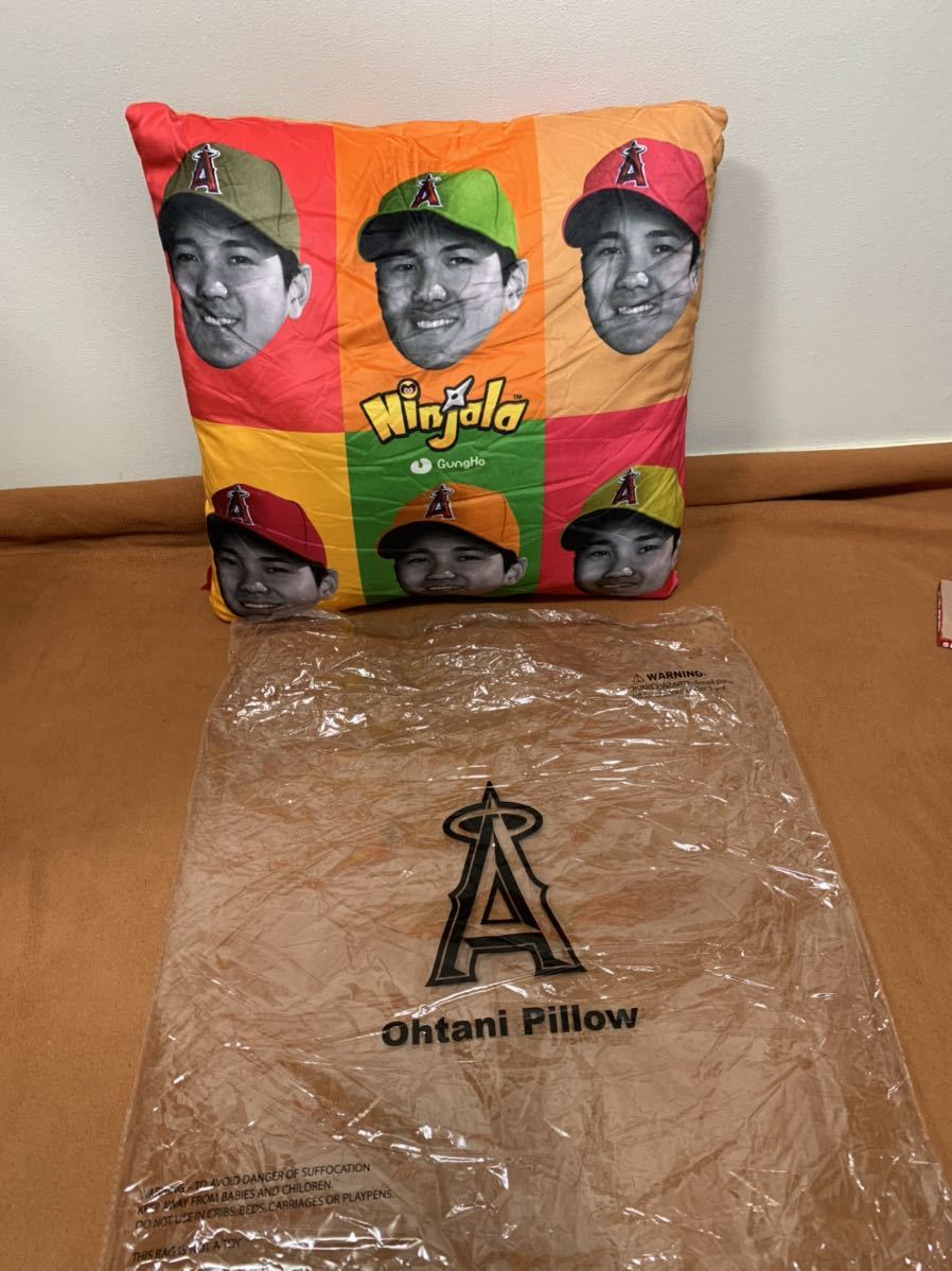 正規品　本物　非売品　大谷翔平 枕 クッション ピロー 座布団 Pillow Cushion ロサンジェルス エンジェルス Ohtani Los Angels_画像1