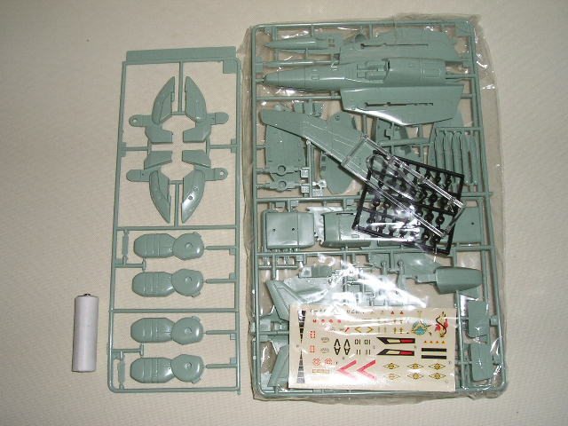 □アリイ 超時空世紀オーガス 1/48 自由宇宙軍 戦闘ガウォーク □アリイ 超時空世紀オーガス 1/48 自由宇宙軍 戦闘ガウォーク