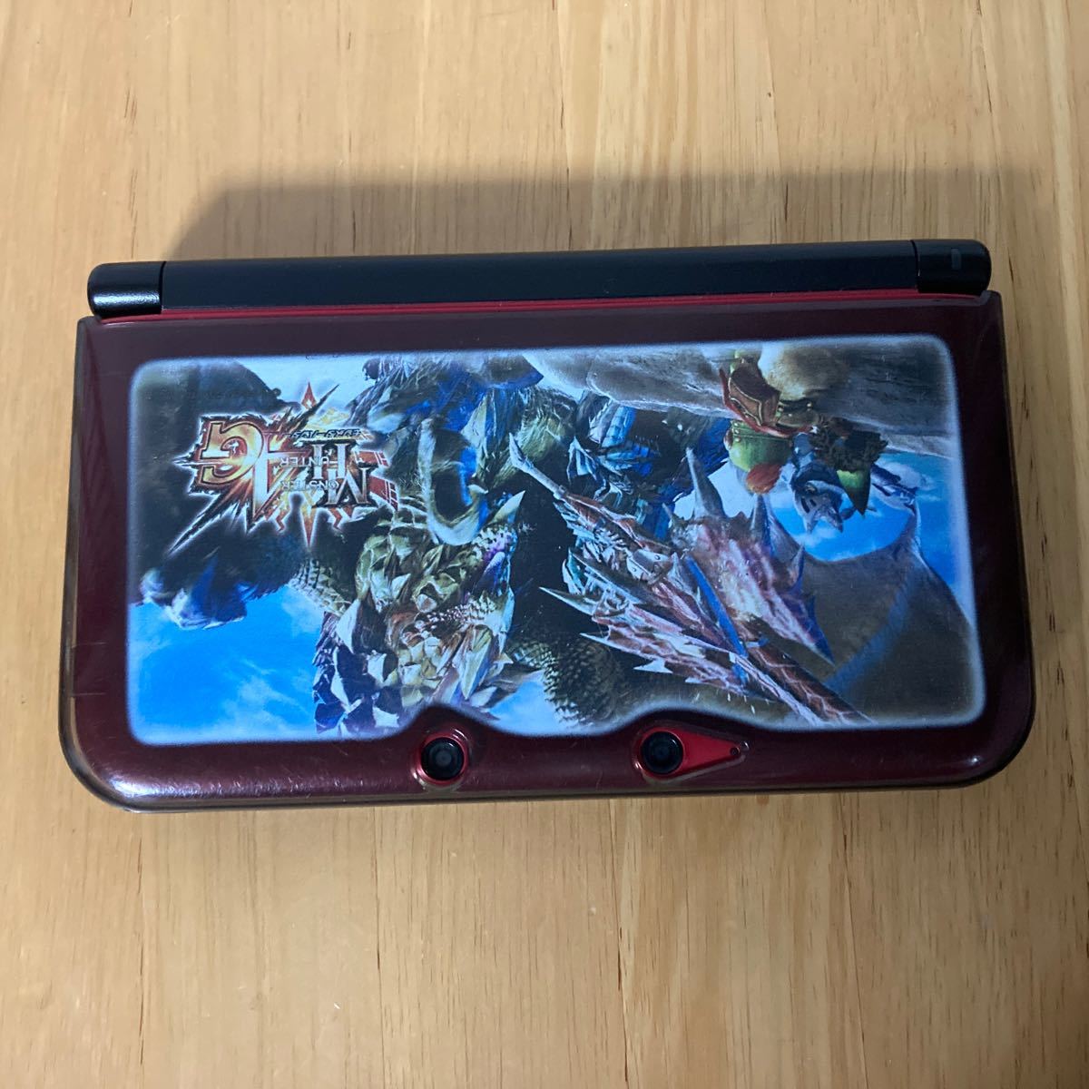 ジャンク品　ニンテンドー3DS LL レッド×ブラック　希少品　モンスターハンター4Gのカバー取り付けしてあります