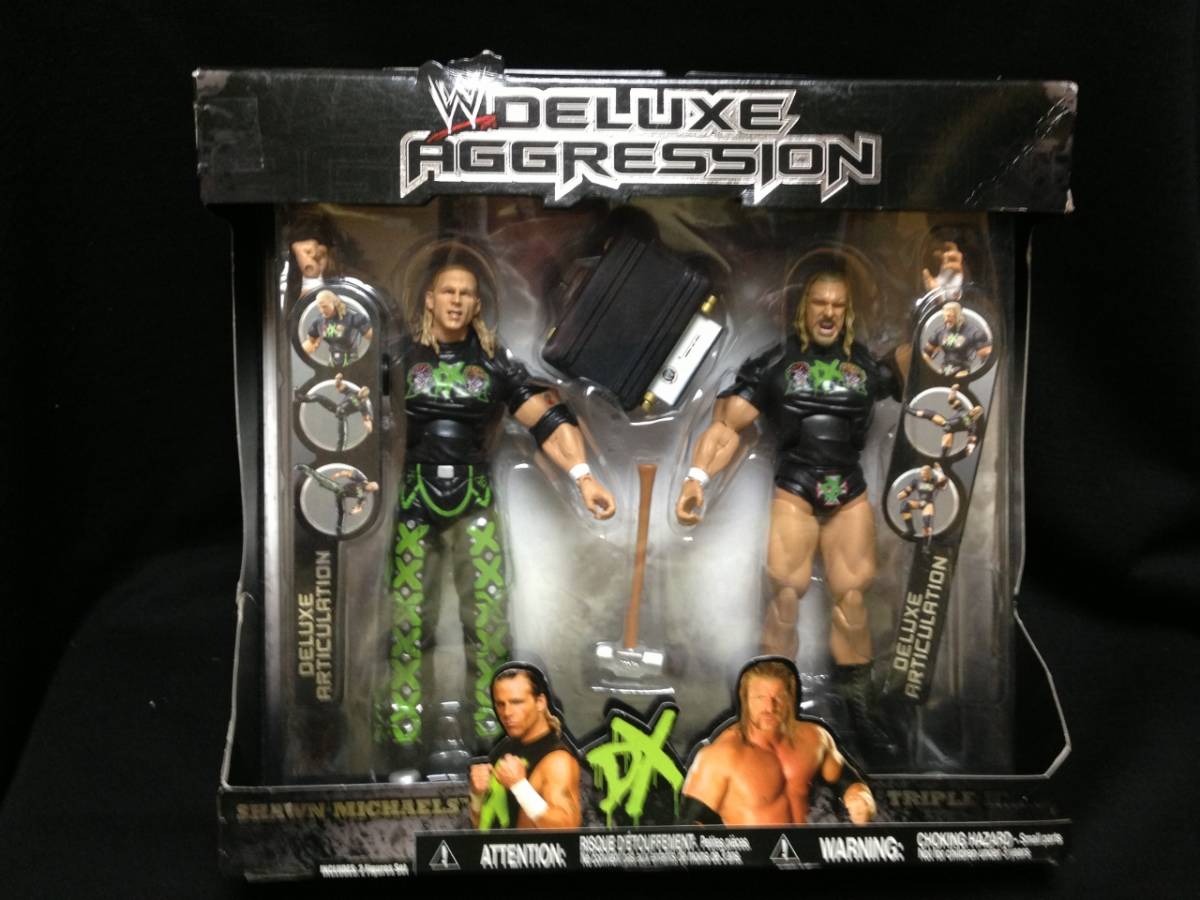 JAKKS:WWE Deluxe Aggression Exclusive 2Pack Series Sean * Michael z& Triple H( unopened goods )