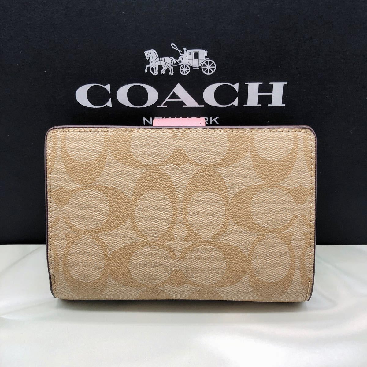 新品・未使用】COACH コーチ 二つ折り財布 シグネクチャー